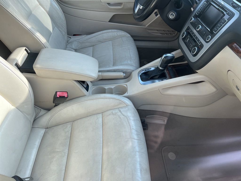 Used 2012 Volkswagen Eos Lux image 18