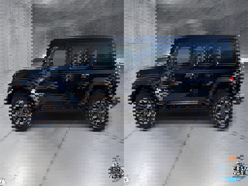 Used 2018 Jeep Wrangler Unlimited Sahara image 3