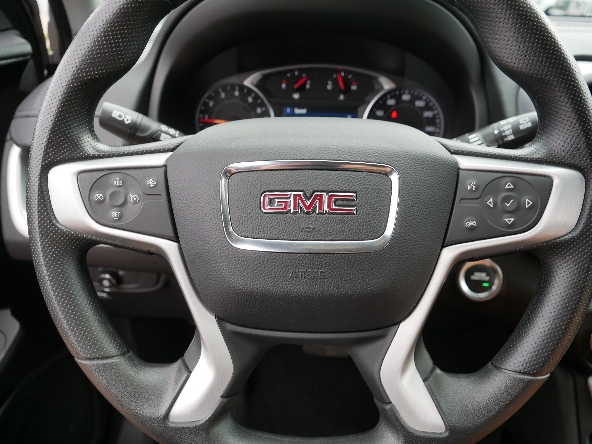Used 2024 GMC Terrain SLE w/ Driver Convenience Package AWD/4WD image 25