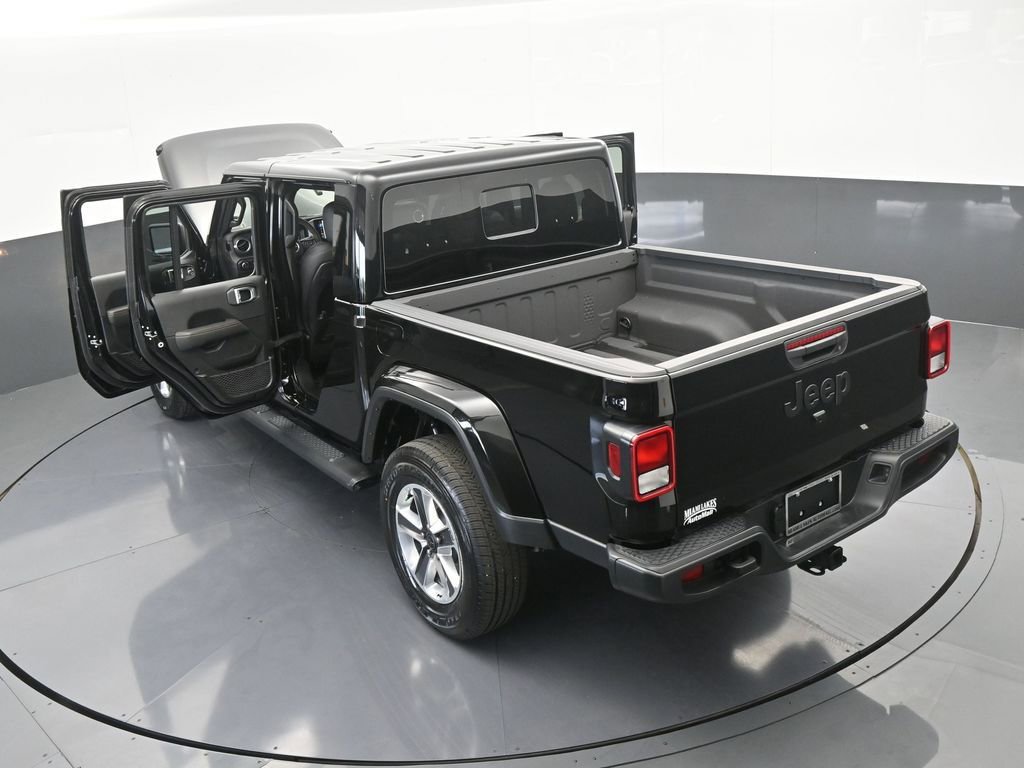 Used 2024 Jeep Gladiator Sport w/ Premium Package image 63