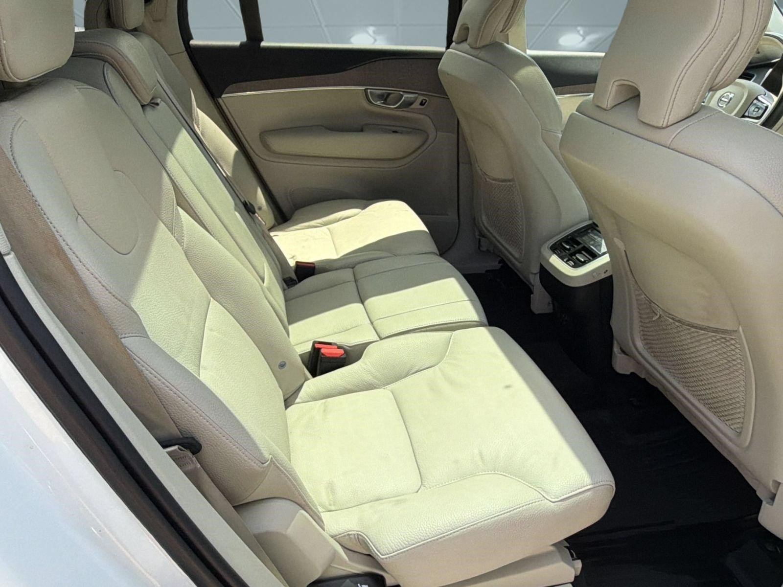 Certified 2023 Volvo XC90 B5 Plus w/ Protection Package Premier AWD/4WD image 30