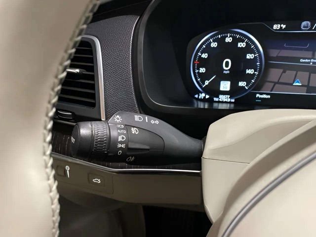 Used 2020 Volvo XC90 T5 Momentum image 60