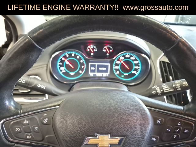 Used 2017 Chevrolet Cruze Premier FWD image 20