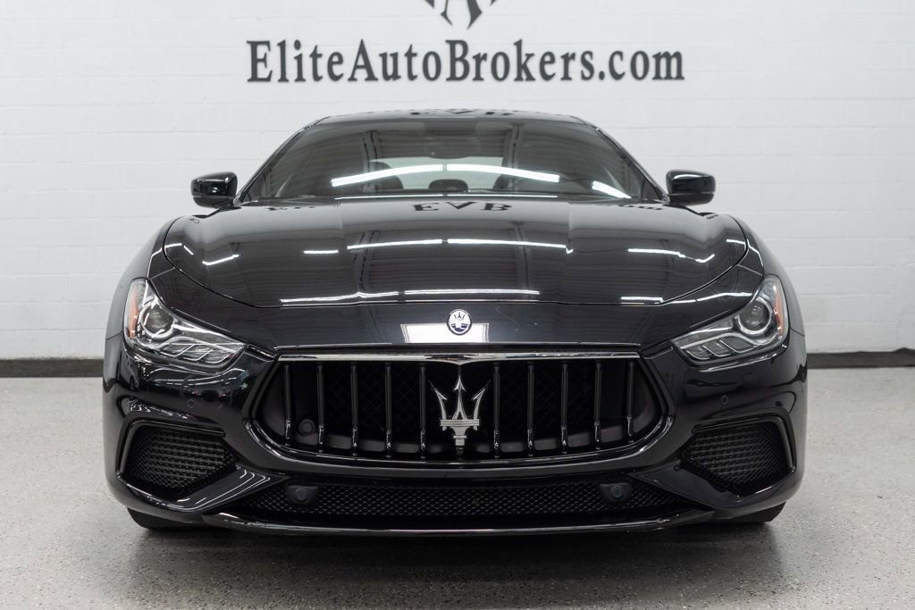 Used 2022 Maserati Ghibli Modena Q4 image 3