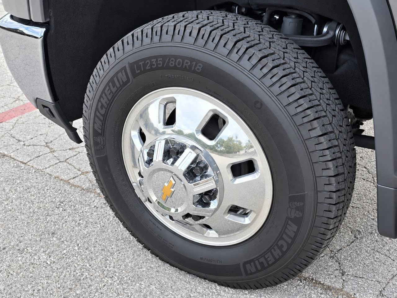 Used 2024 Chevrolet Silverado 3500 High Country w/ High Country Premium Package AWD/4WD image 13