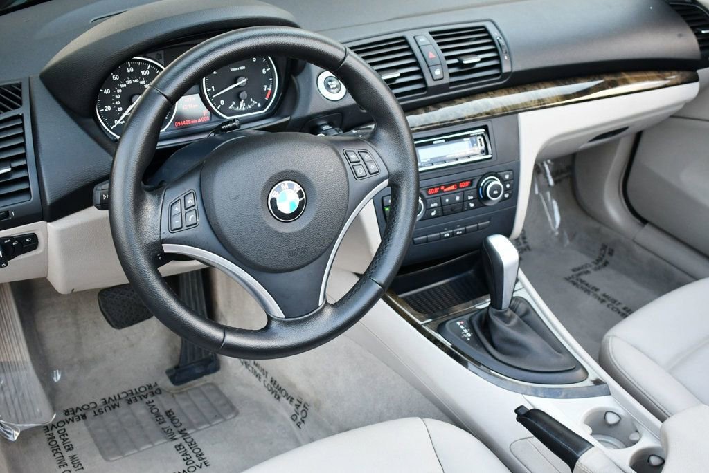 Used 2011 BMW 128i Convertible image 52