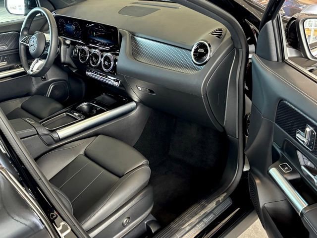 Used 2025 Mercedes-Benz GLA 250 image 31