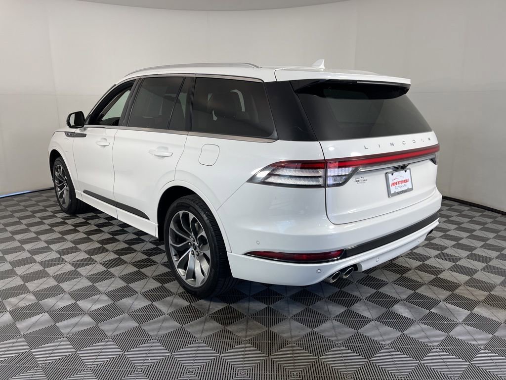 Used 2021 Lincoln Aviator Grand Touring w/ Elements Package Plus image 15