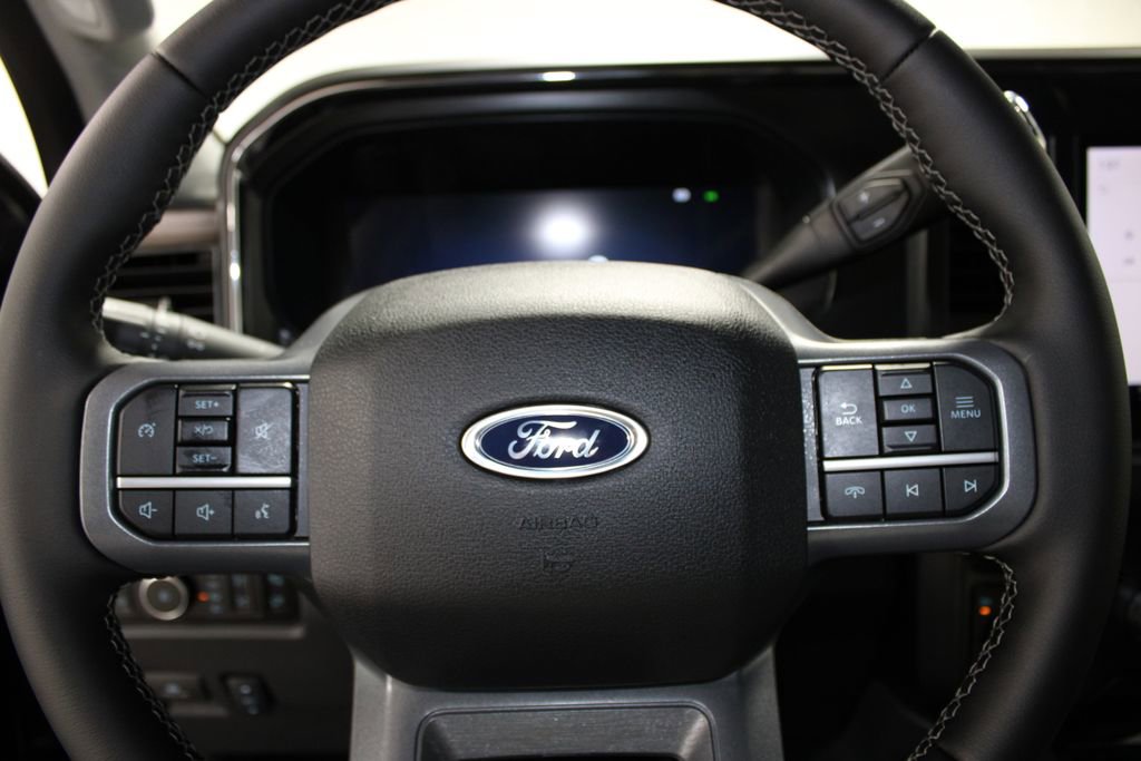 New 2026 Ford F250 Lariat w/ Black Appearance Package image 47