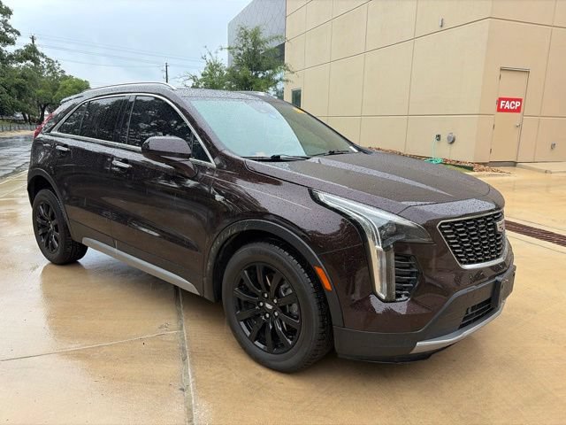 Used 2020 Cadillac XT4 Premium Luxury FWD image 4