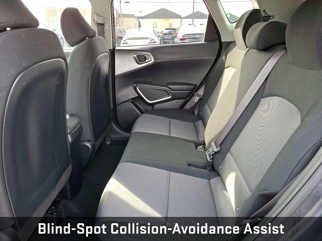 Used 2024 Kia Soul LX w/ Option Group 015 image 11