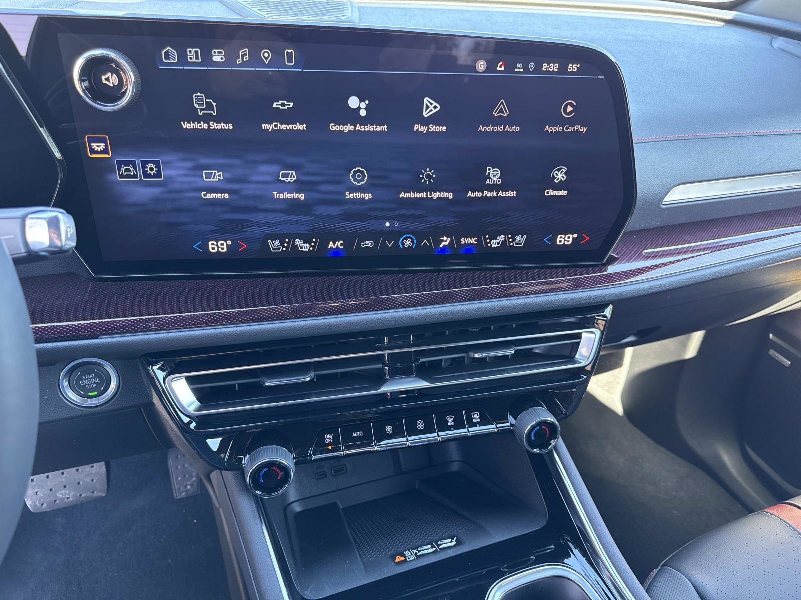 New 2026 Chevrolet Traverse RS FWD image 24