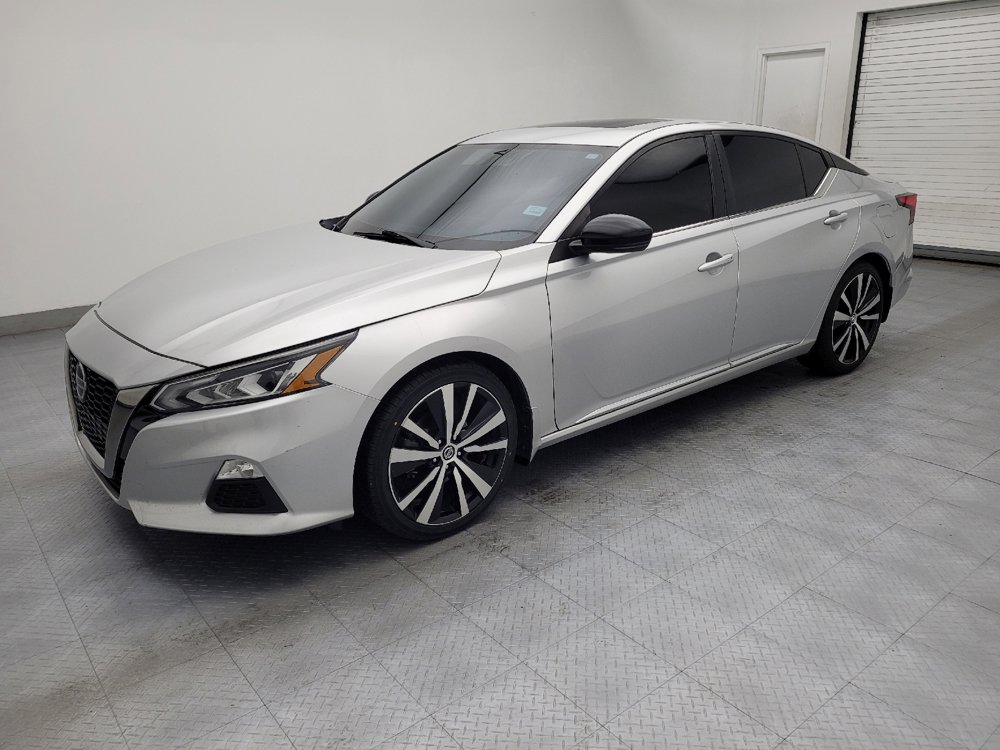 Used 2019 Nissan Altima 2.5 SR w/ SR Premium Package image 2