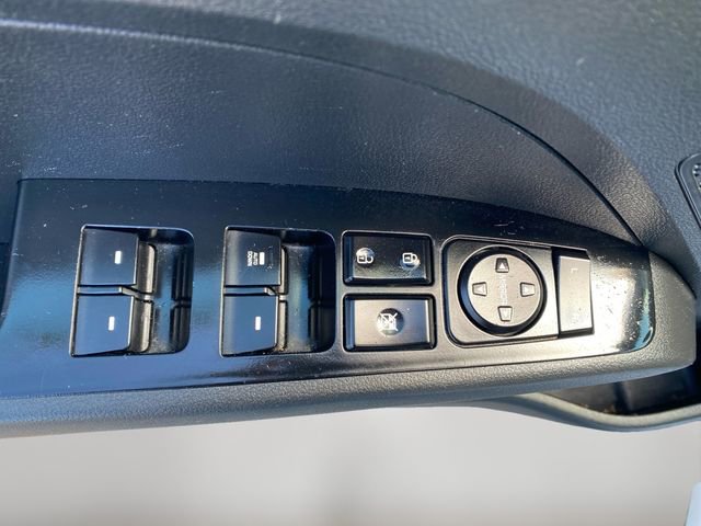 Used 2020 Hyundai Elantra SE w/ Cargo Package (C1) image 17