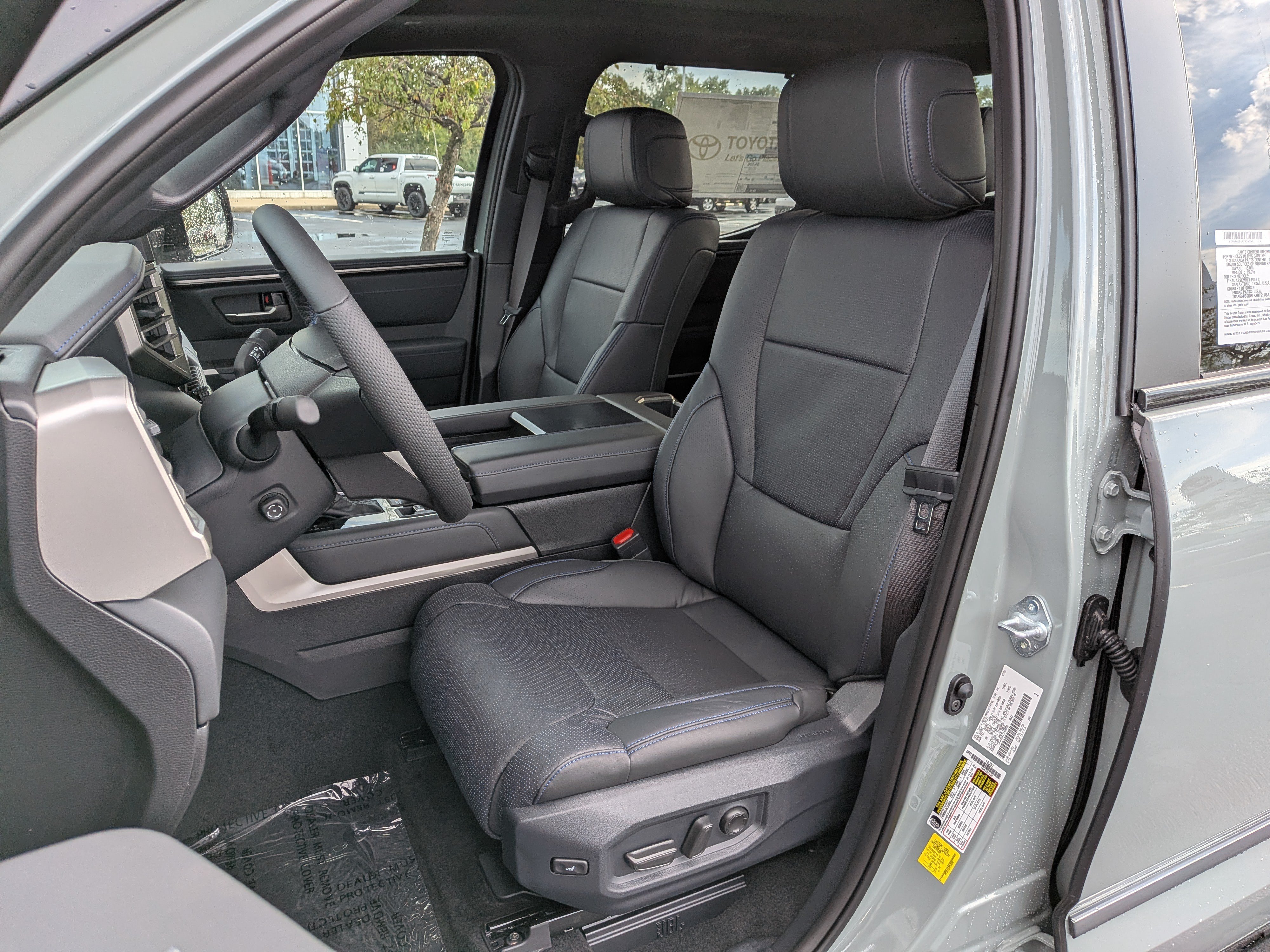 New 2026 Toyota Tundra Platinum w/ TRD Off-Road Package AWD/4WD image 12