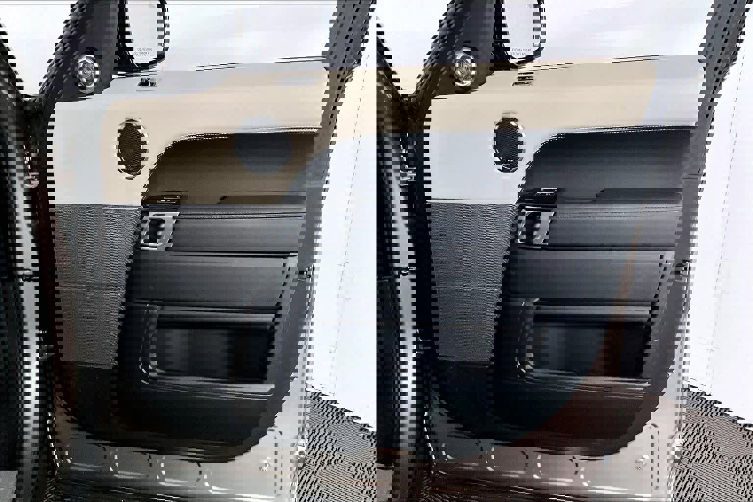 Used 2022 Land Rover Range Rover Sport HSE Silver Edition image 22