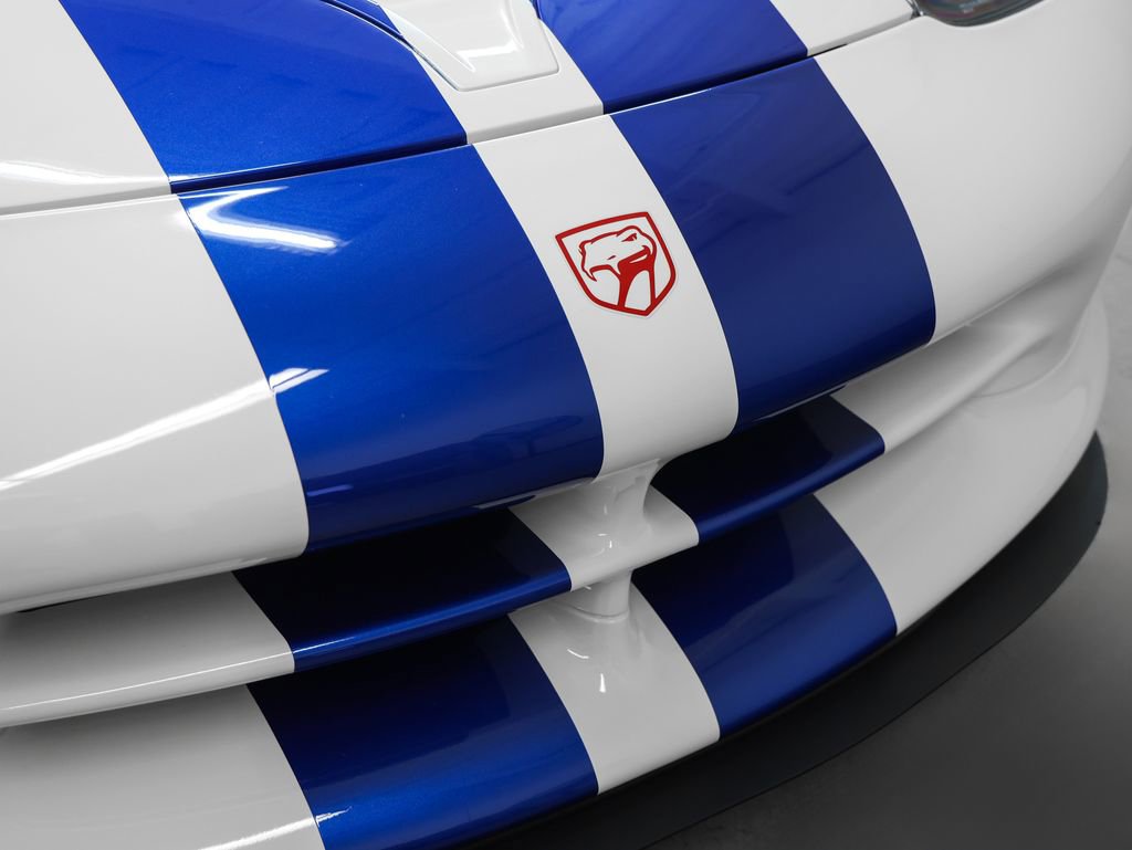 Used 1998 Dodge Viper GTS image 8