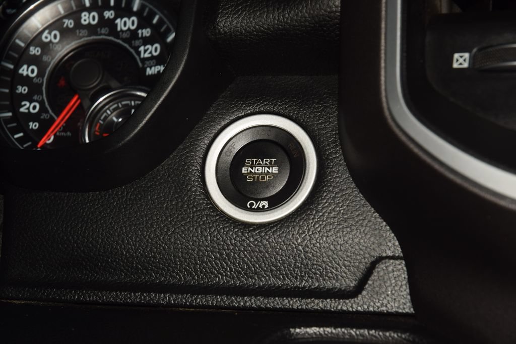Used 2020 RAM 1500 Big Horn AWD/4WD image 36
