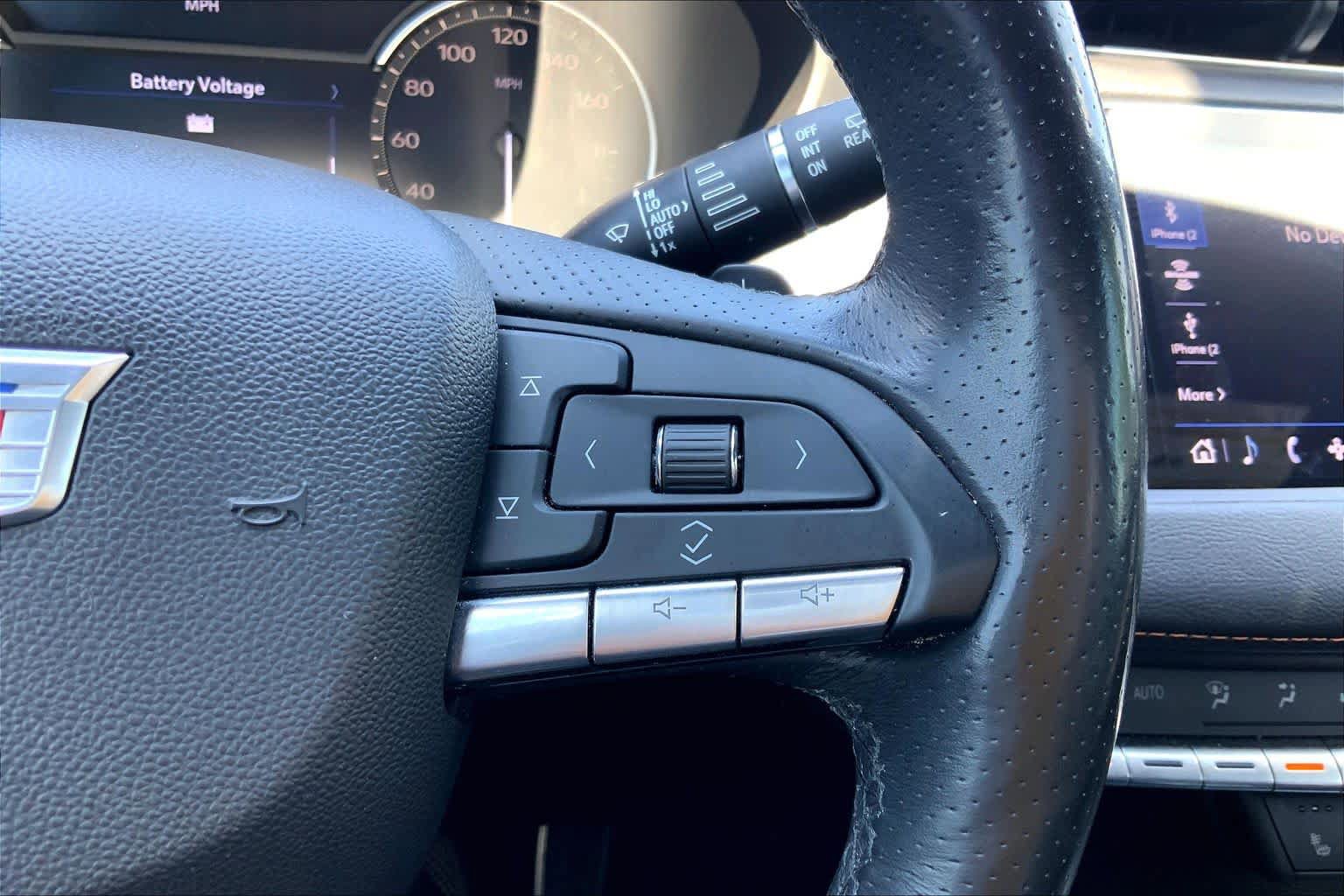 Used 2020 Cadillac XT4 Sport w/ Cold Weather Package FWD image 25