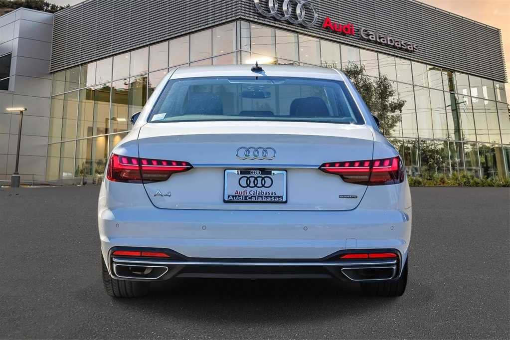 Used 2022 Audi A4 2.0T Premium Plus w/ Premium Plus Package image 3