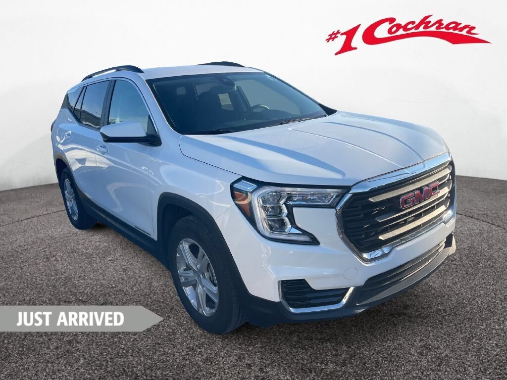 Used 2024 GMC Terrain SLE w/ Driver Convenience Package