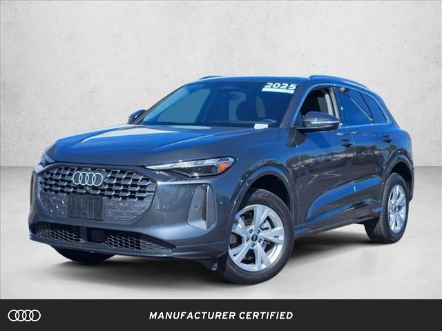 Used 2025 Audi Q5 Premium w/ Convenience Package