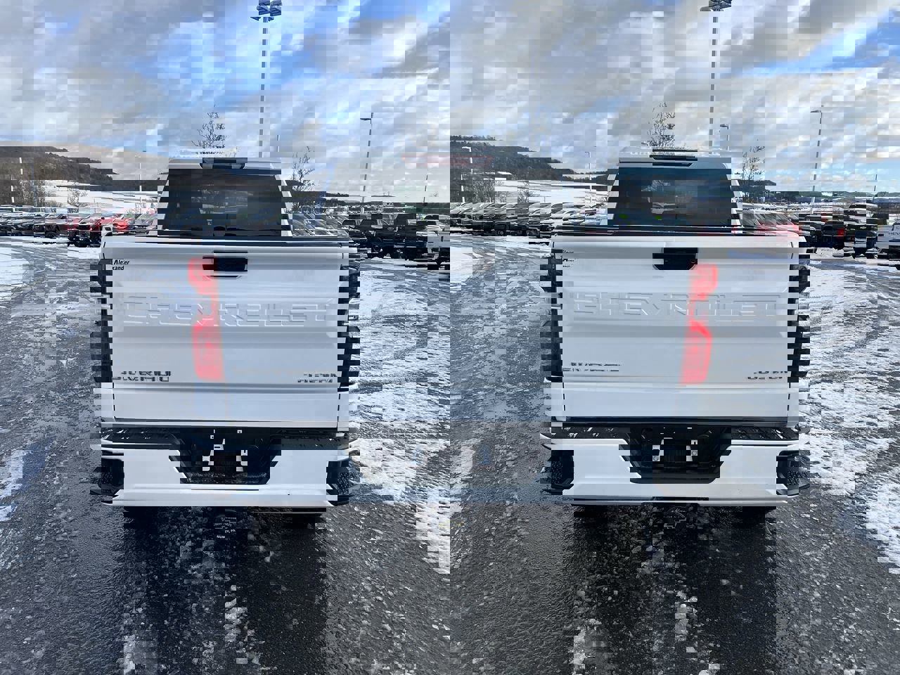 Used 2023 Chevrolet Silverado 1500 Custom image 6