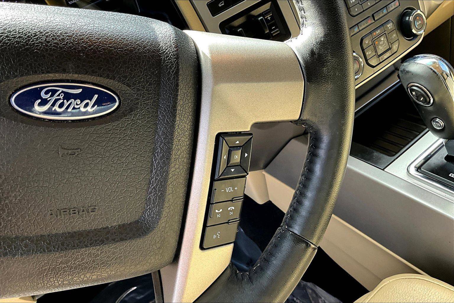 Used 2017 Ford Expedition Limited w/ Equipment Group 301A image 12