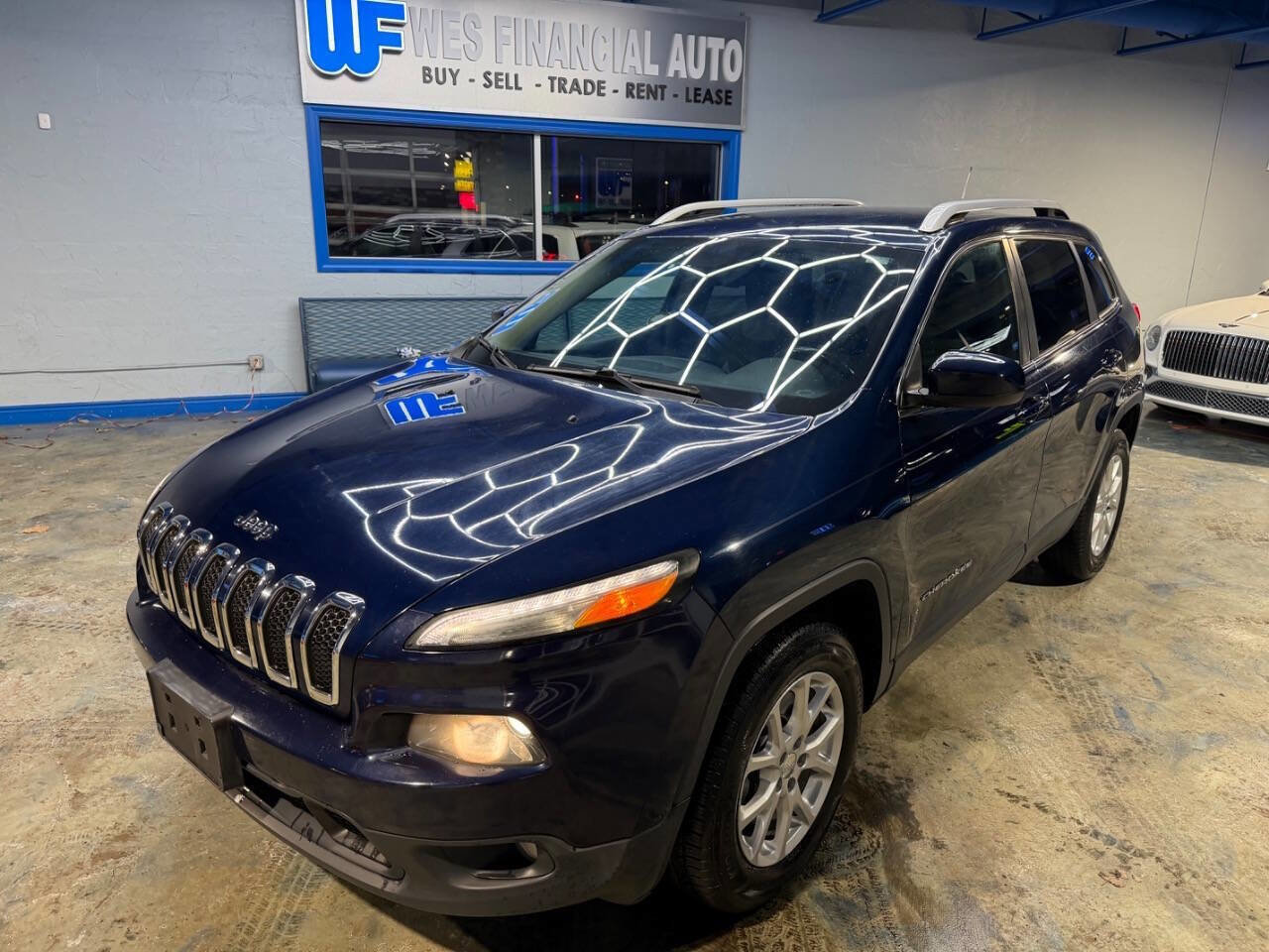 Used 2014 Jeep Cherokee Latitude w/ Comfort/Convenience Group image 5