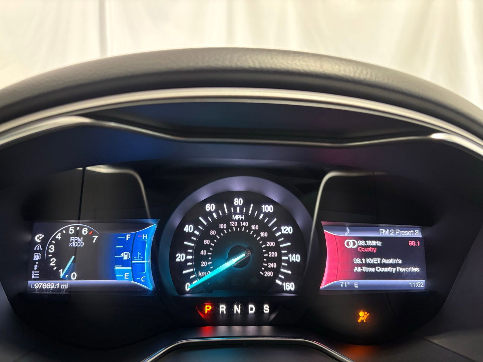 Used 2013 Ford Fusion SE image 23