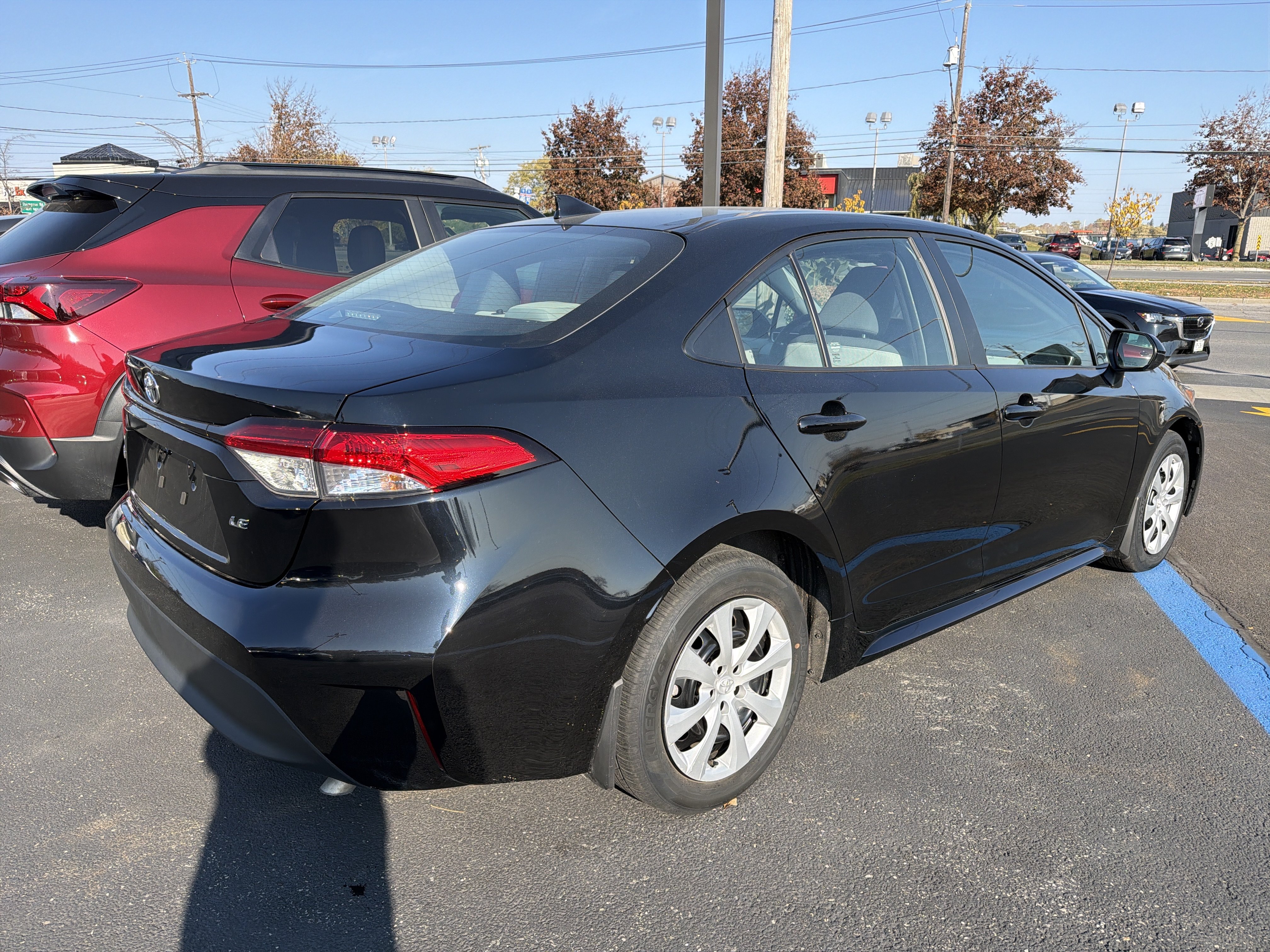 Used 2024 Toyota Corolla LE FWD image 7