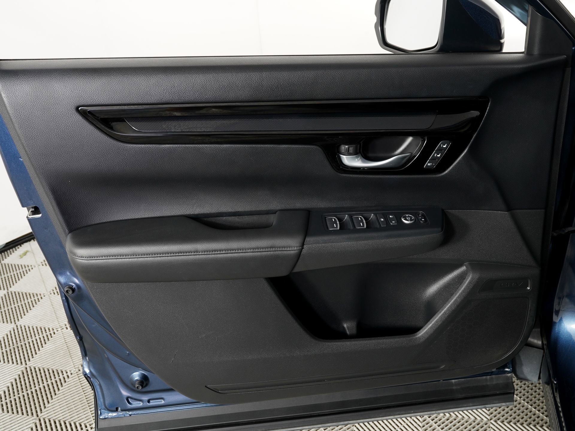 Used 2024 Honda CR-V EX-L image 14