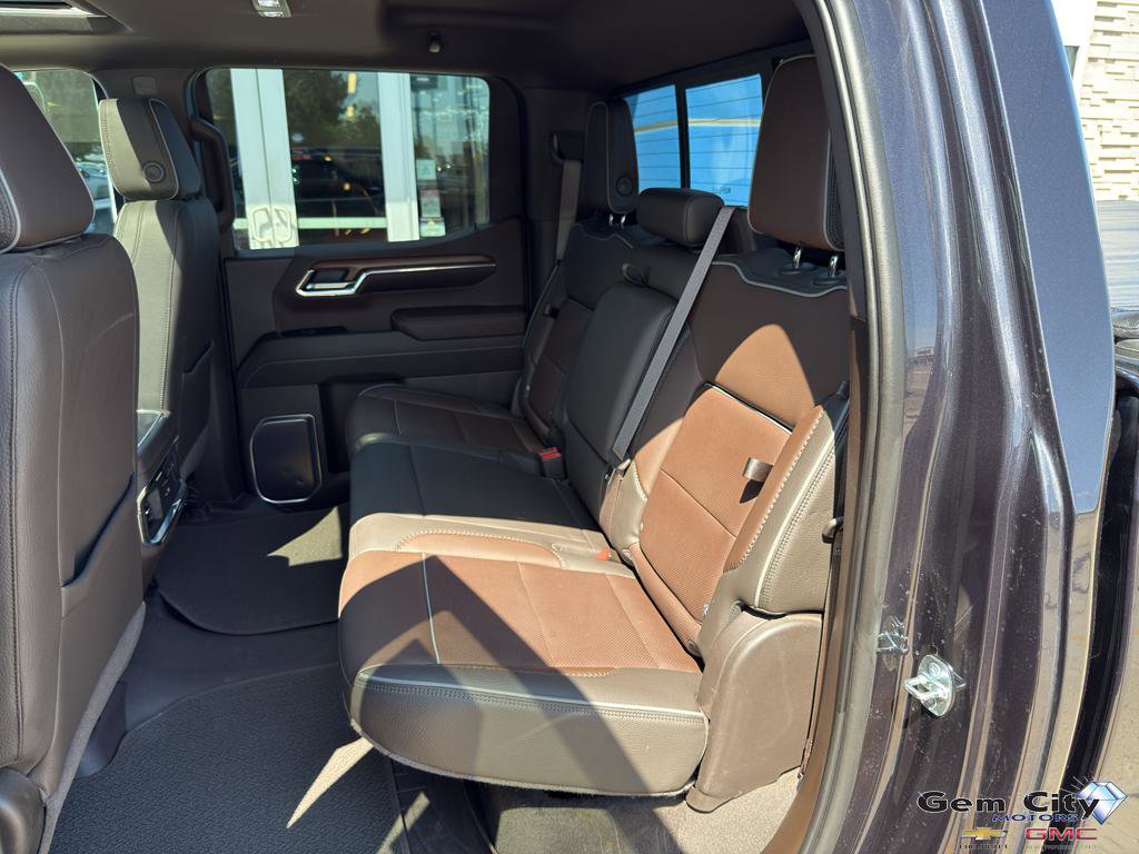 Used 2023 GMC Sierra 1500 Denali w/ Denali Reserve Package image 11