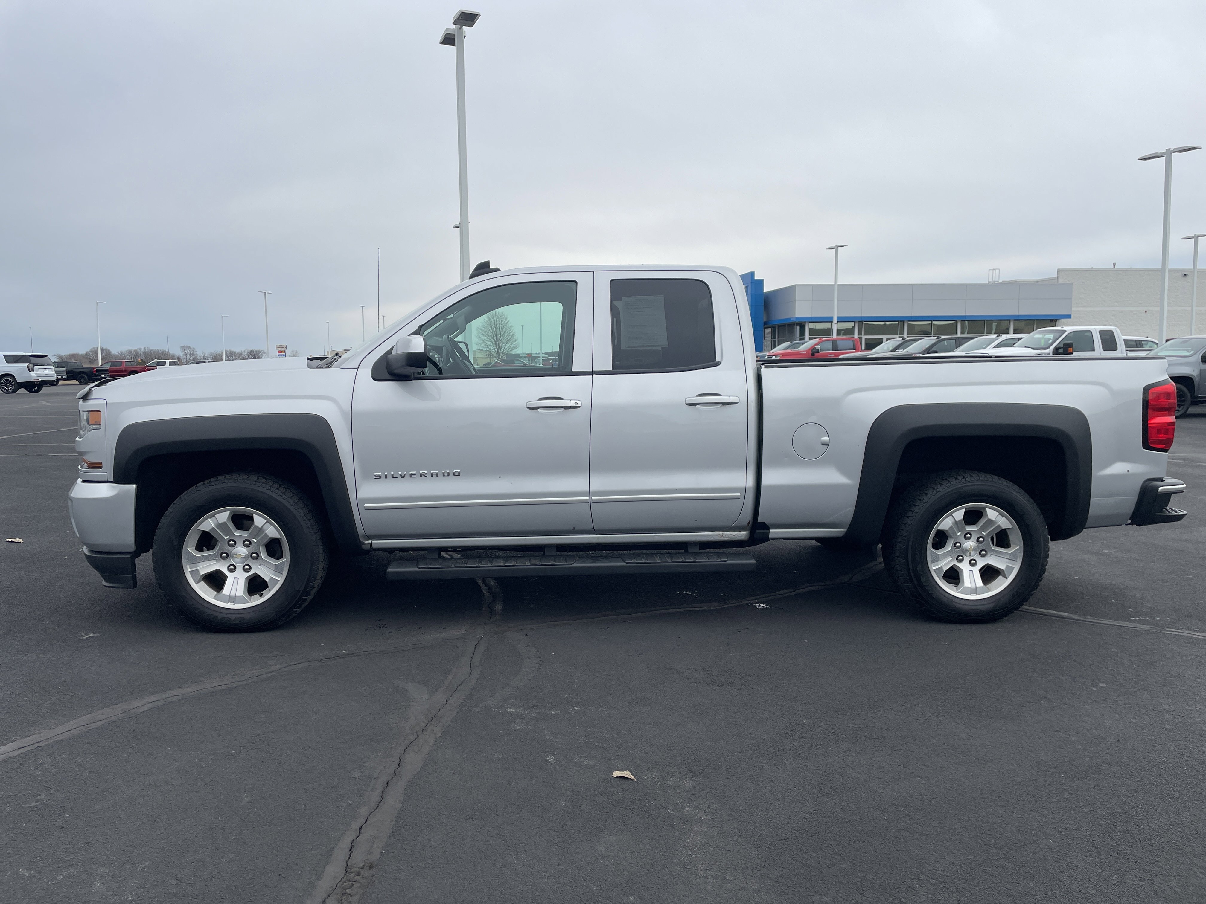 Used 2016 Chevrolet Silverado 1500 LT w/ All Star Edition image 2