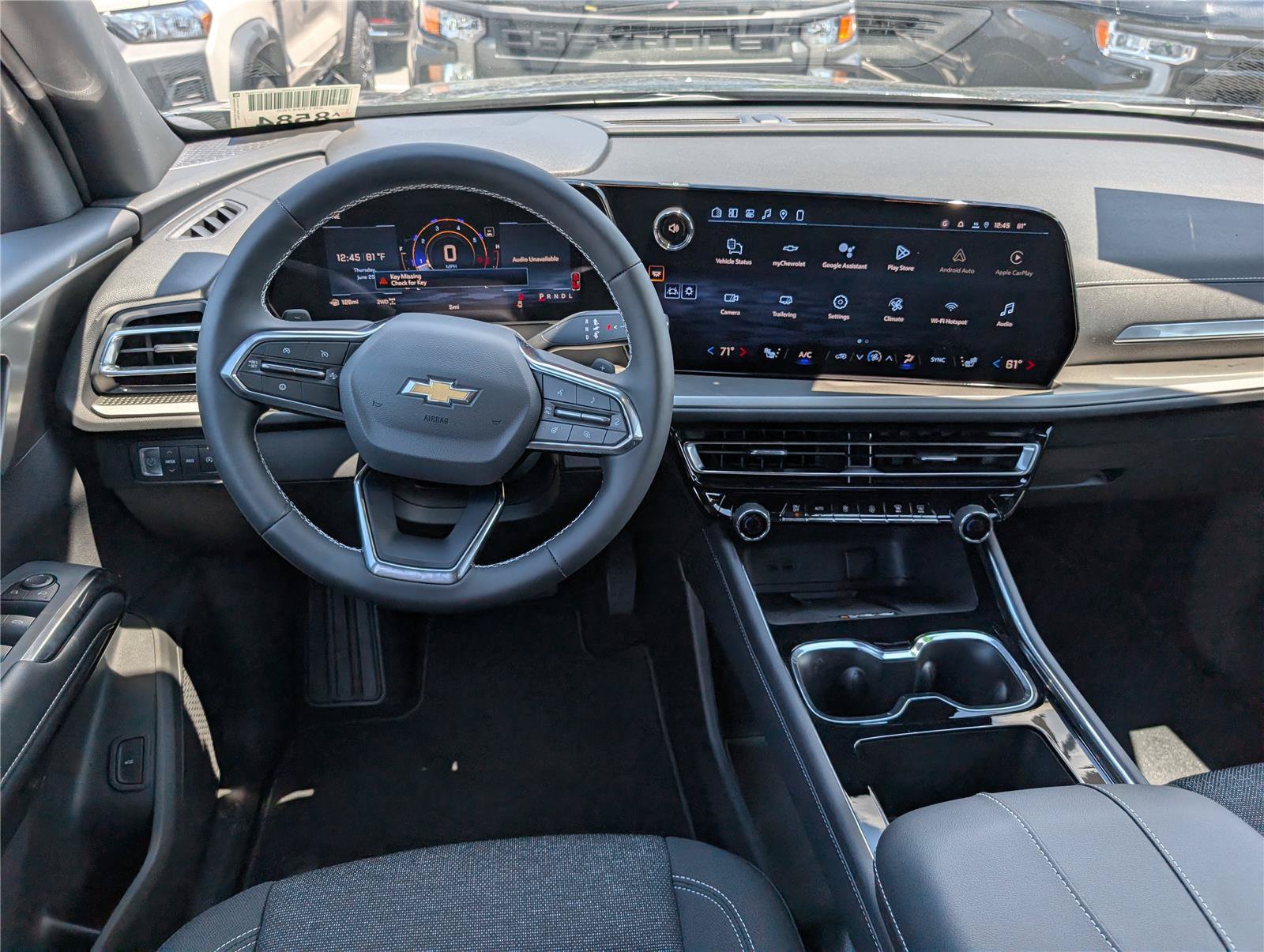 New 2026 Chevrolet Traverse LT w/ Driver Confidence Package AWD/4WD image 14