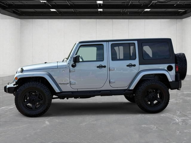 Used 2015 Jeep Wrangler Unlimited Sahara w/ Trailer Tow Group AWD/4WD image 8