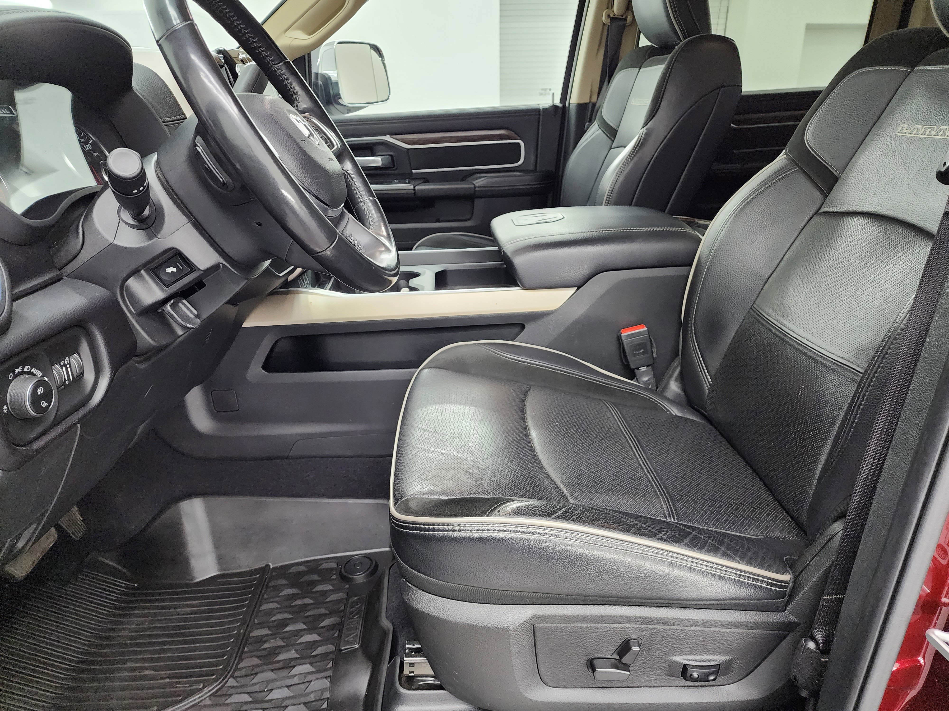 Used 2021 RAM 2500 Laramie image 8