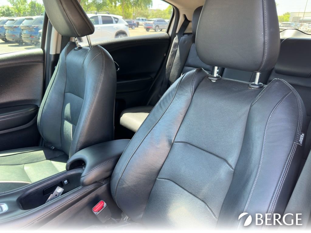 Used 2019 Honda HR-V EX-L image 14