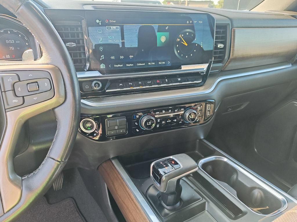 Used 2022 Chevrolet Silverado 1500 High Country AWD/4WD image 20