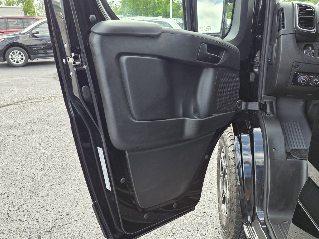 Used 2023 RAM ProMaster 3500 w/ Premium Appearance Group FWD image 37