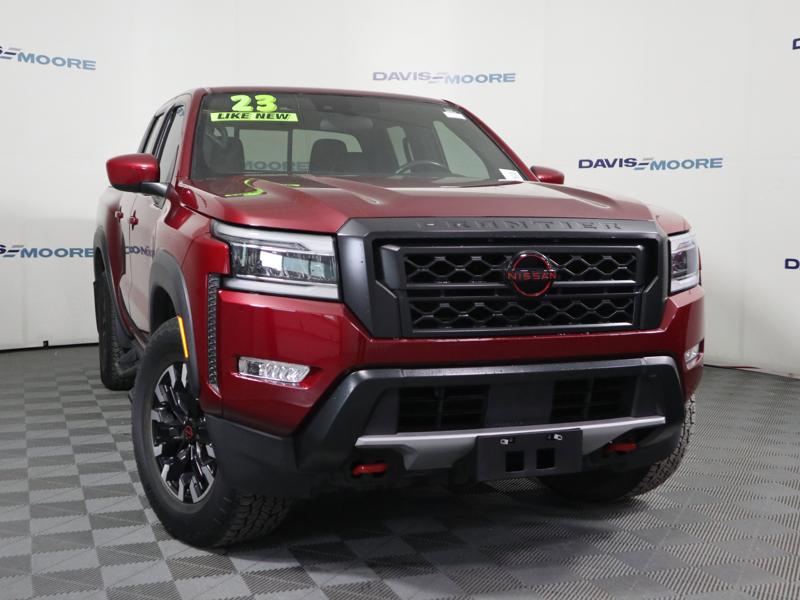 Used 2023 Nissan Frontier Pro-X w/ Technology Package image 2