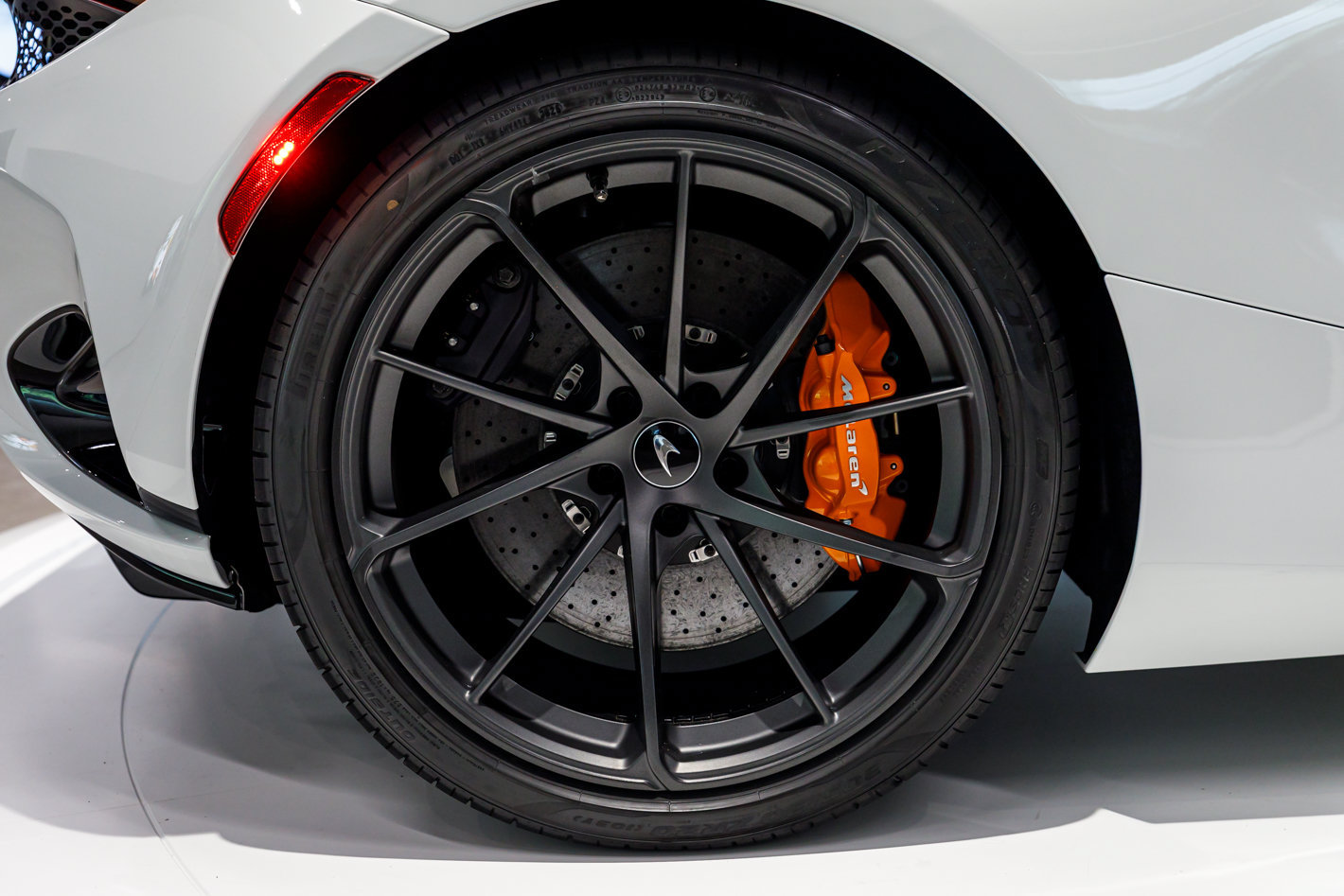 Used 2027 McLaren 750S RWD image 59
