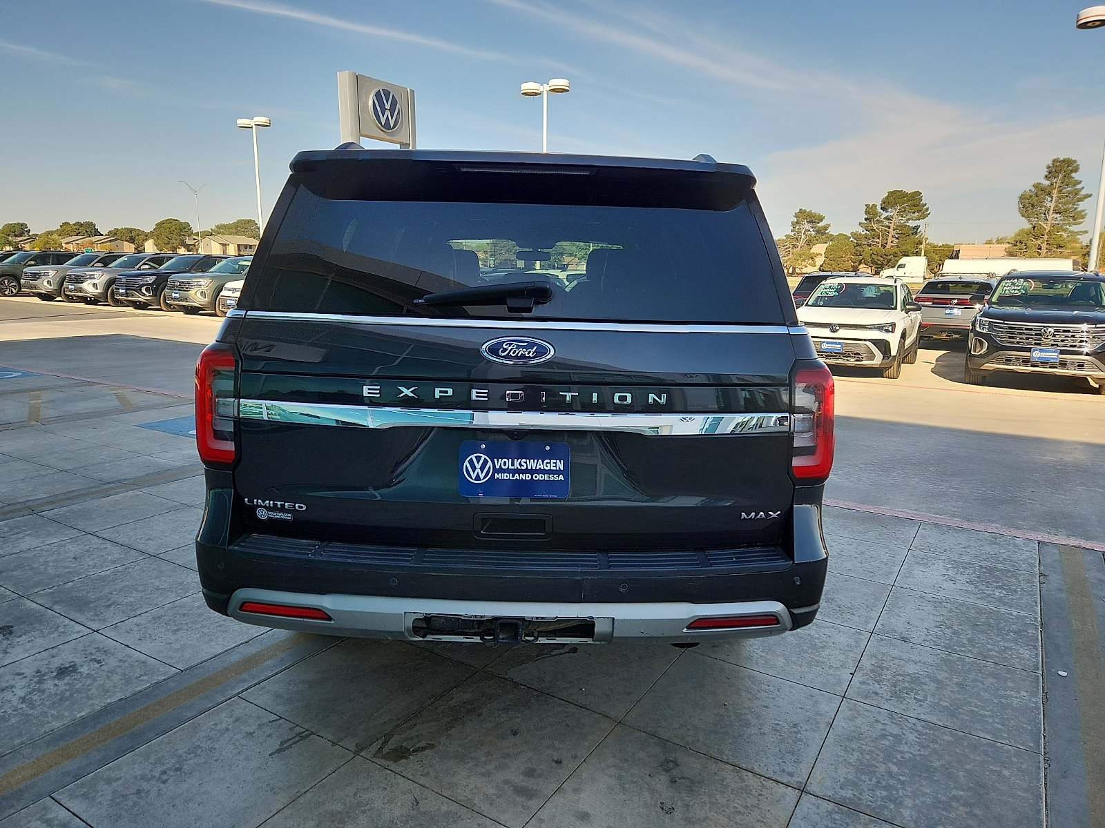 Used 2024 Ford Expedition Max Limited image 6