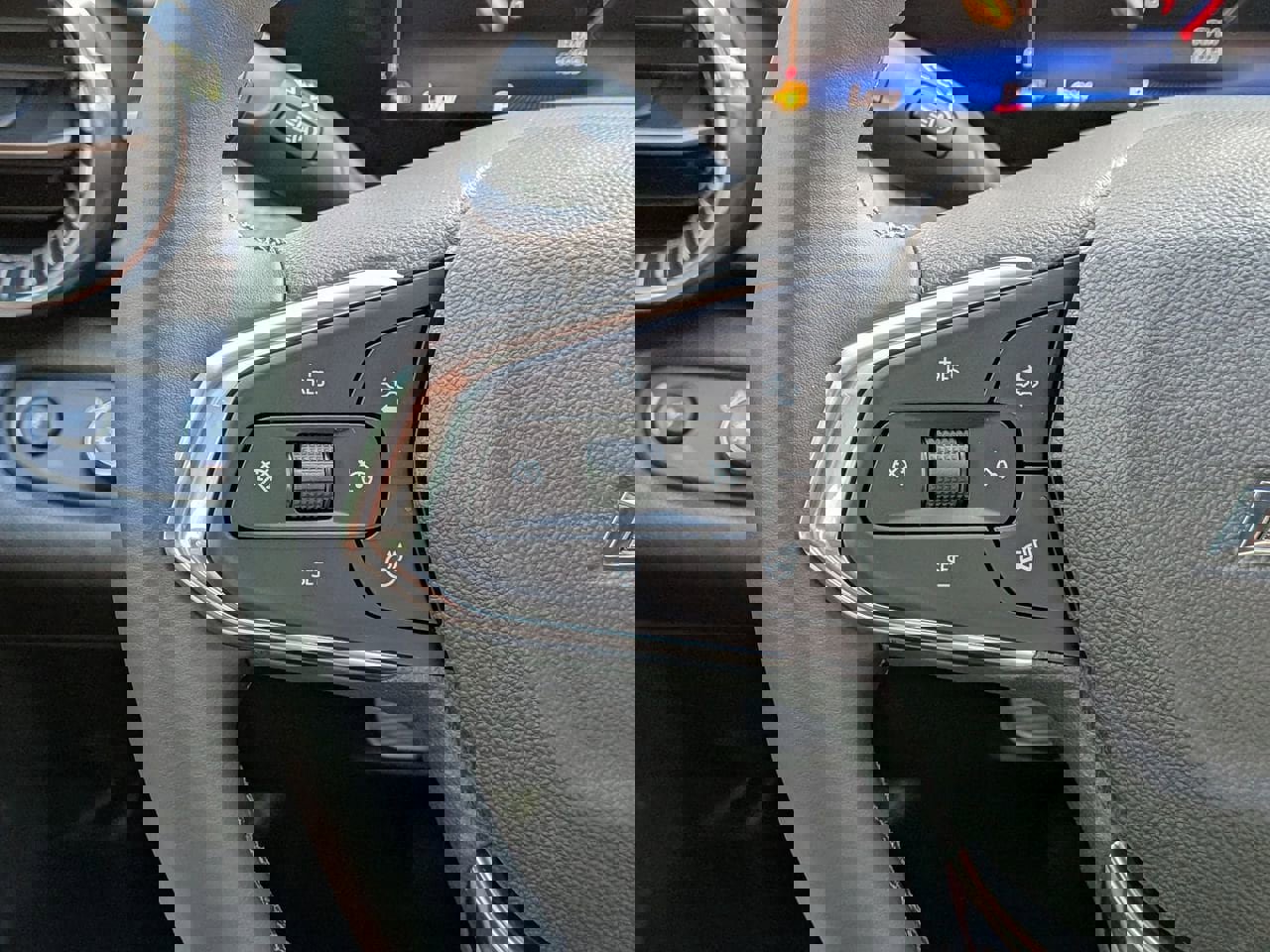 New 2026 Chevrolet Trax ACTIV w/ Driver Confidence Package image 11