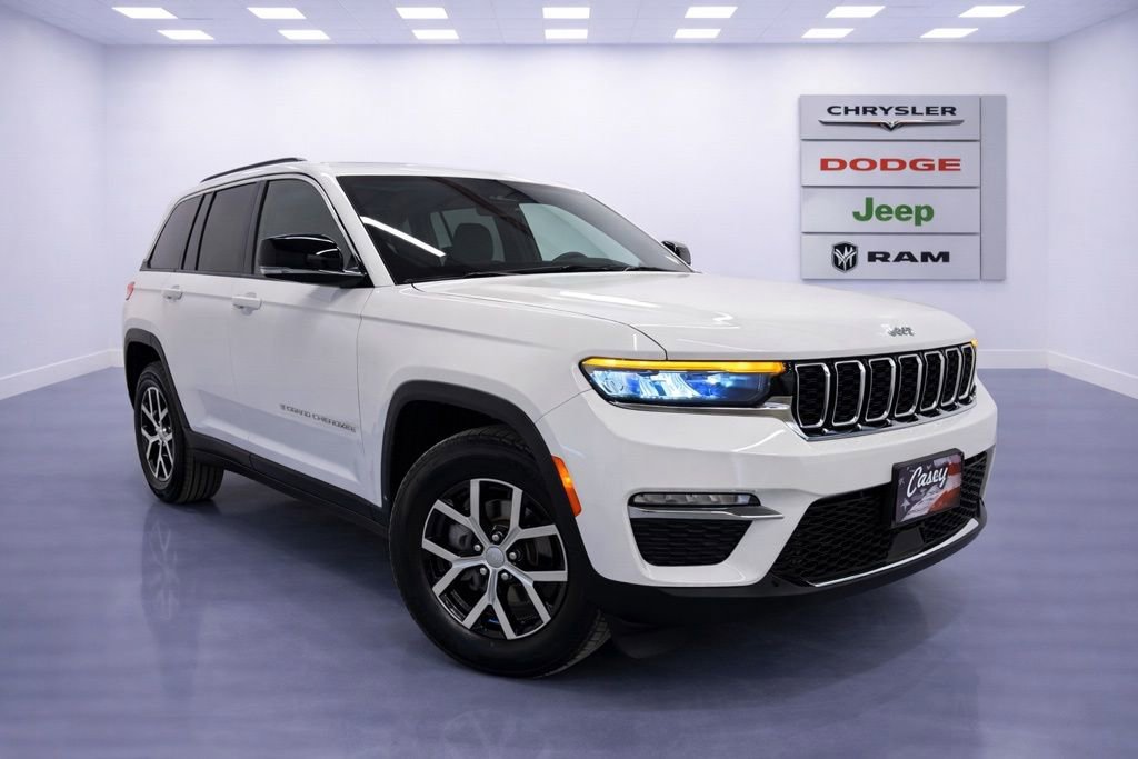 Used 2025 Jeep Grand Cherokee Limited image 6