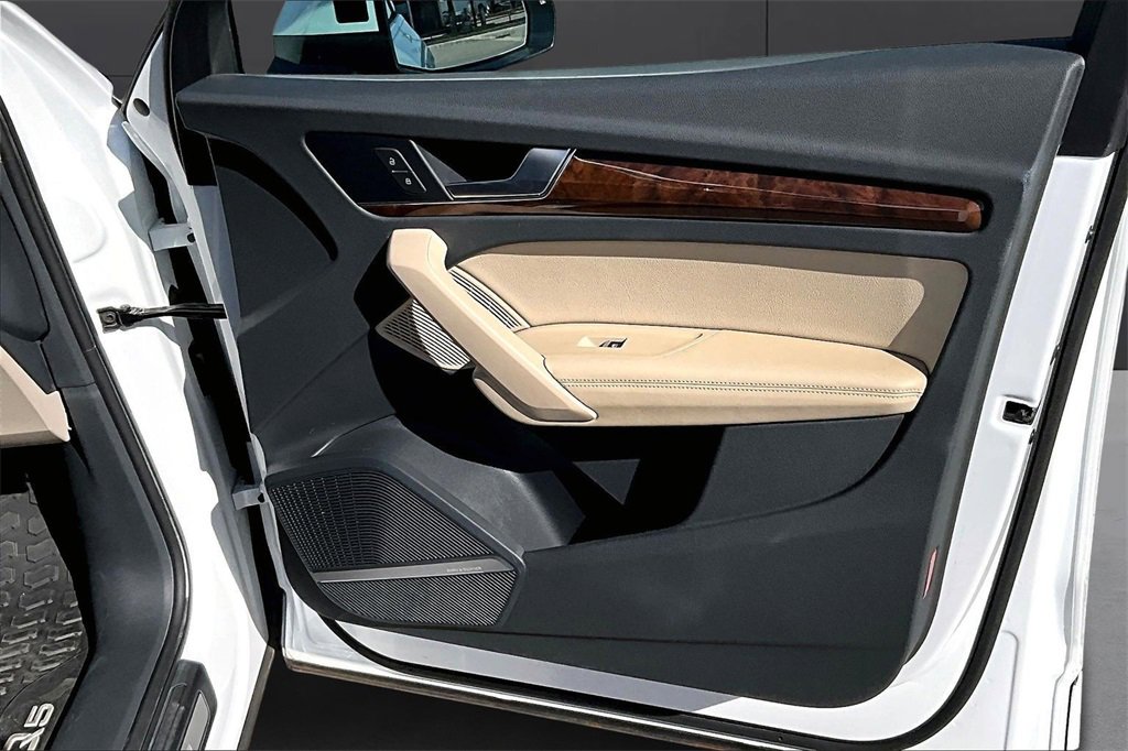 Used 2020 Audi Q5 2.0T Premium Plus image 21