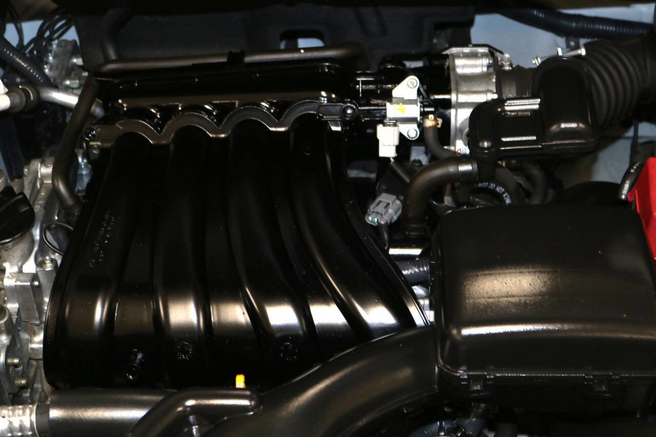 Used 2020 Nissan NV200 S w/ Back Door Glass Package image 96