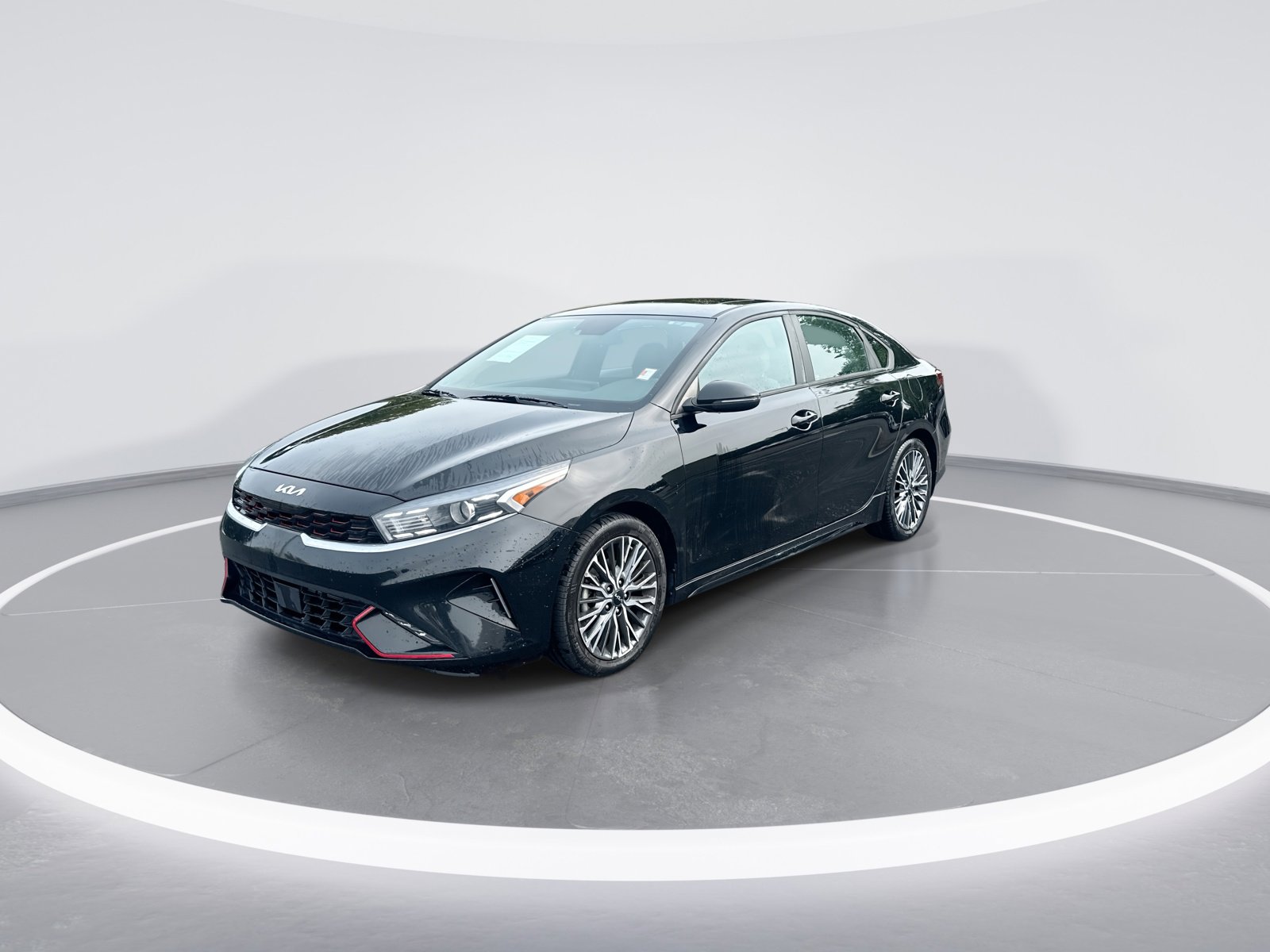 Used 2023 Kia Forte GT-Line w/ GT-Line Premium Package FWD image 5