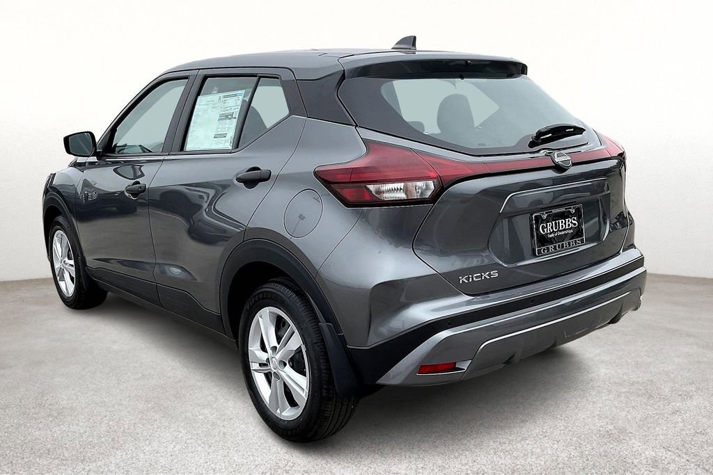 New 2025 Nissan Kicks Play S image 6