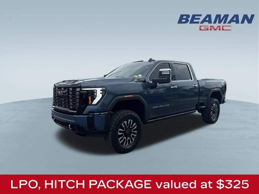 Used 2025 GMC Sierra 2500 Denali Ultimate AWD/4WD image 3
